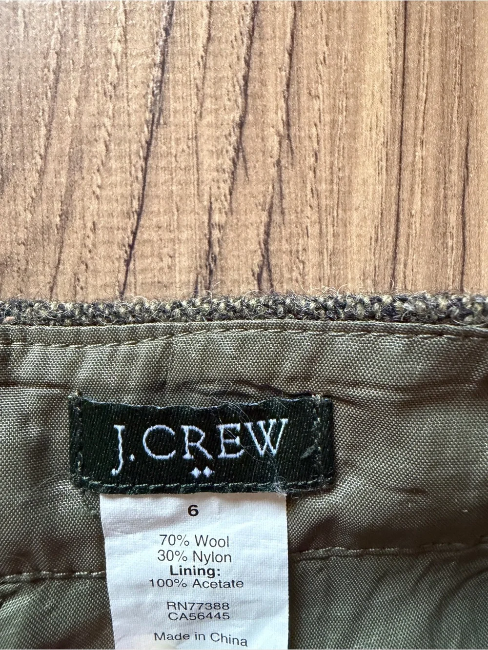 J.Crew Wool Blend Tweed Herringbone Pencil Mini Skirt Olive Green gray like new